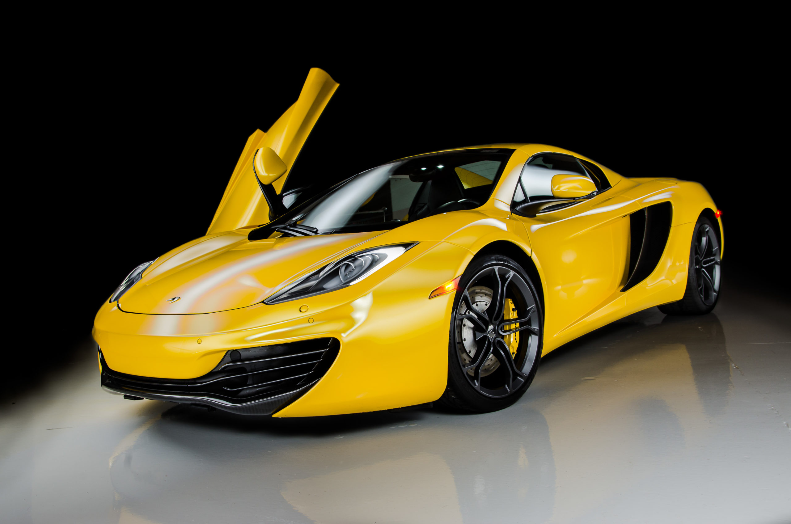Paint Protection Film vs Ceramic Coatings